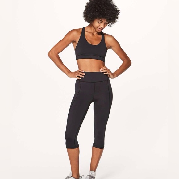 lululemon athletica Pants - Lululemon Athletica Black Break Free Crop (Nulux 17")